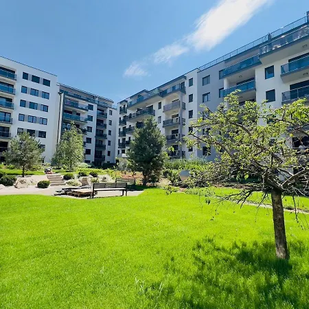 Karzo Lu 209 Free Garage 아파트