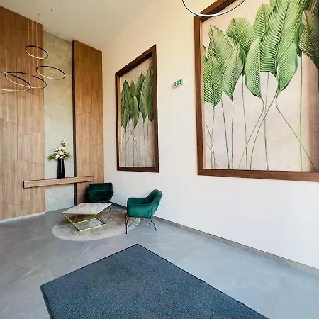 Karzo Lu 209 Free Garage Budapest